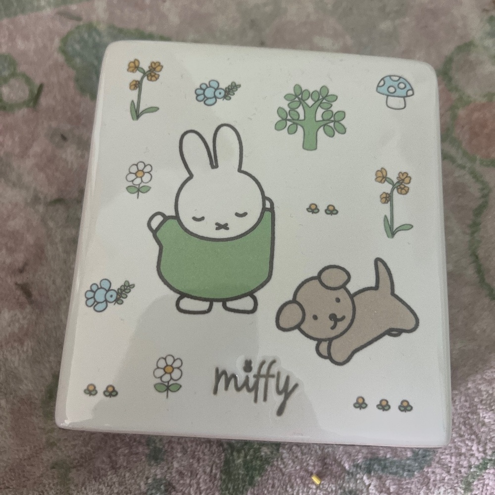 Miffy decor